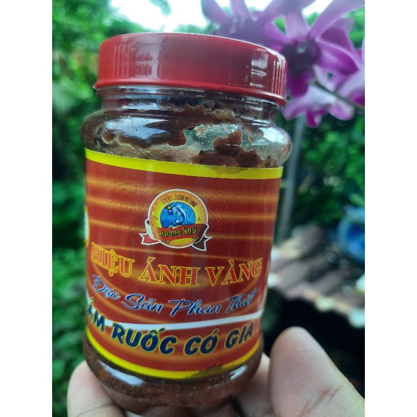 Mắm ruốc chấm xoài. Đặc sản Phan Thiết.có gia vị . Hiệu Ánh Vàng ( hủ 200g)