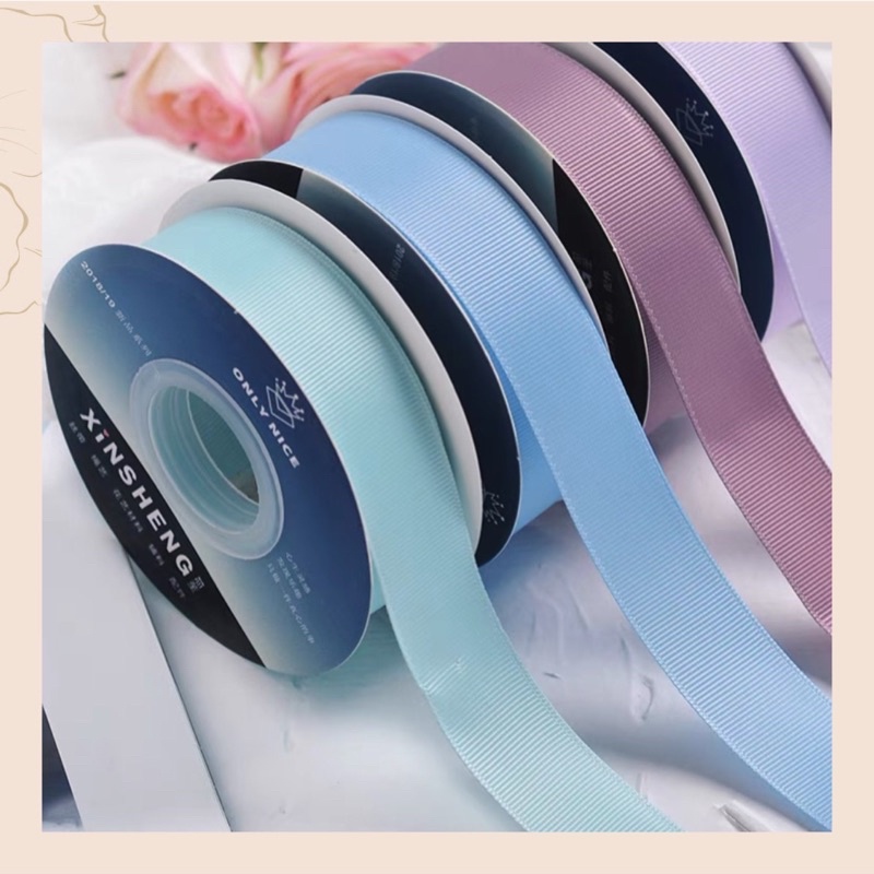 Ruy băng gân gói quà