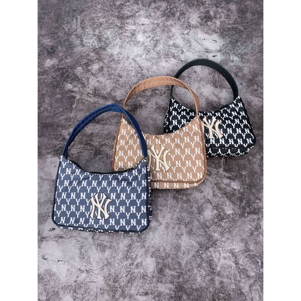 Túi Quai Xách Monogram Jacquard Hobo Bag 3 Màu Sắc B224