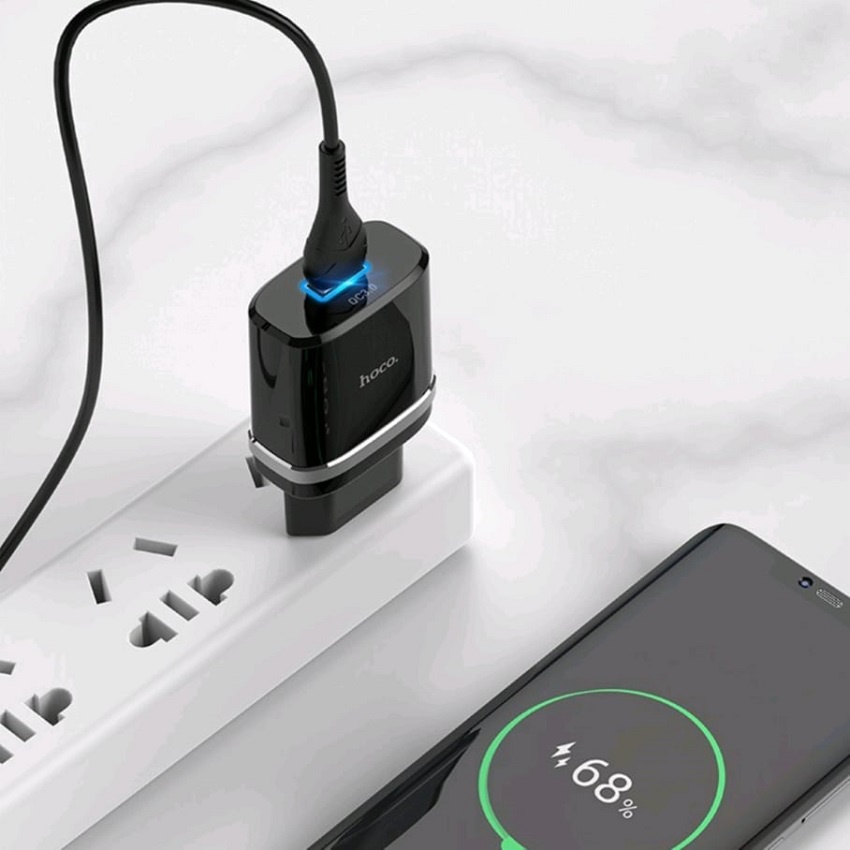 Củ sạc nhanh Hoco C12Q dòng 18W, QC3.0, 2 màu đen trắng