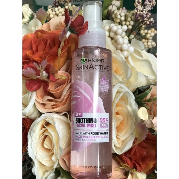 Xịt khoáng Hồng Dưỡng ầm Garnier Skinactive new Soothing Facial Mist 130ml
