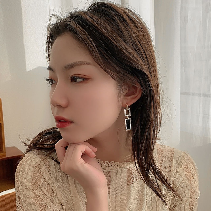 Khuyên tai dáng dài phong cách Hàn Quốc dễ thương thời trang dành cho nữ