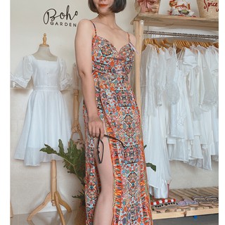 Đầm maxi xẻ tà phong cách Boho quyến rũ