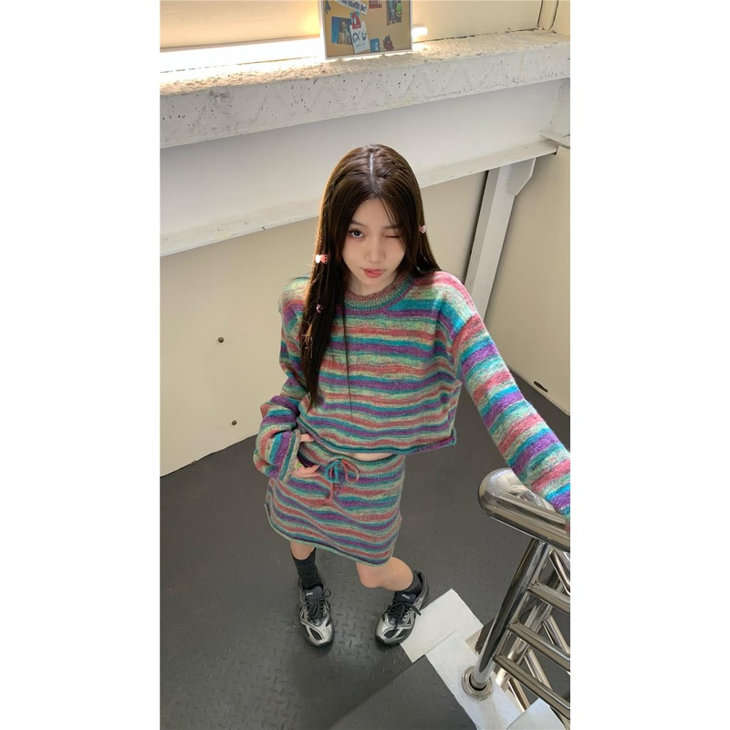 Bộ Áo Dệt Kim Kẻ Sọc Màu Sắc Tương Phản Phối Chân Váy Lưng Cao Kiểu Retro Mùa Thu Cho Nữ