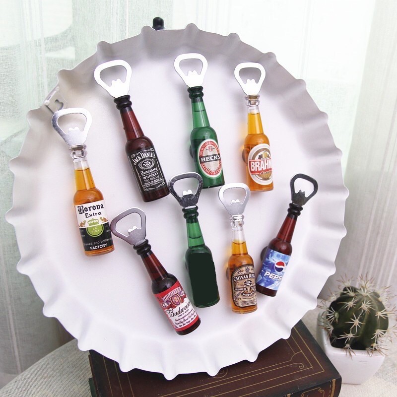 Dụng cụ mở bia khui bia có nam châm gắn tủ lạnh