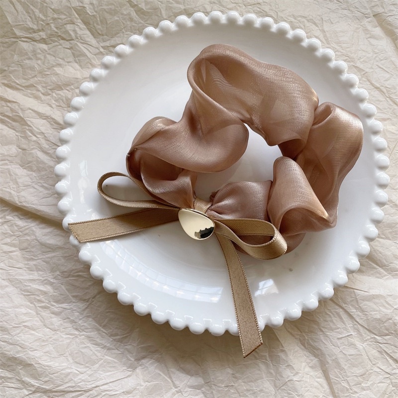 Cột tóc dây buộc tóc voan óng đính mặt sang trọng C17