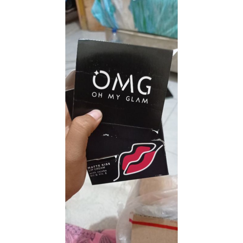 (Hàng Mới Về) Kem Dưỡng Môi Oh My Glam No. 1-12 | BigBuy360 - bigbuy360.vn