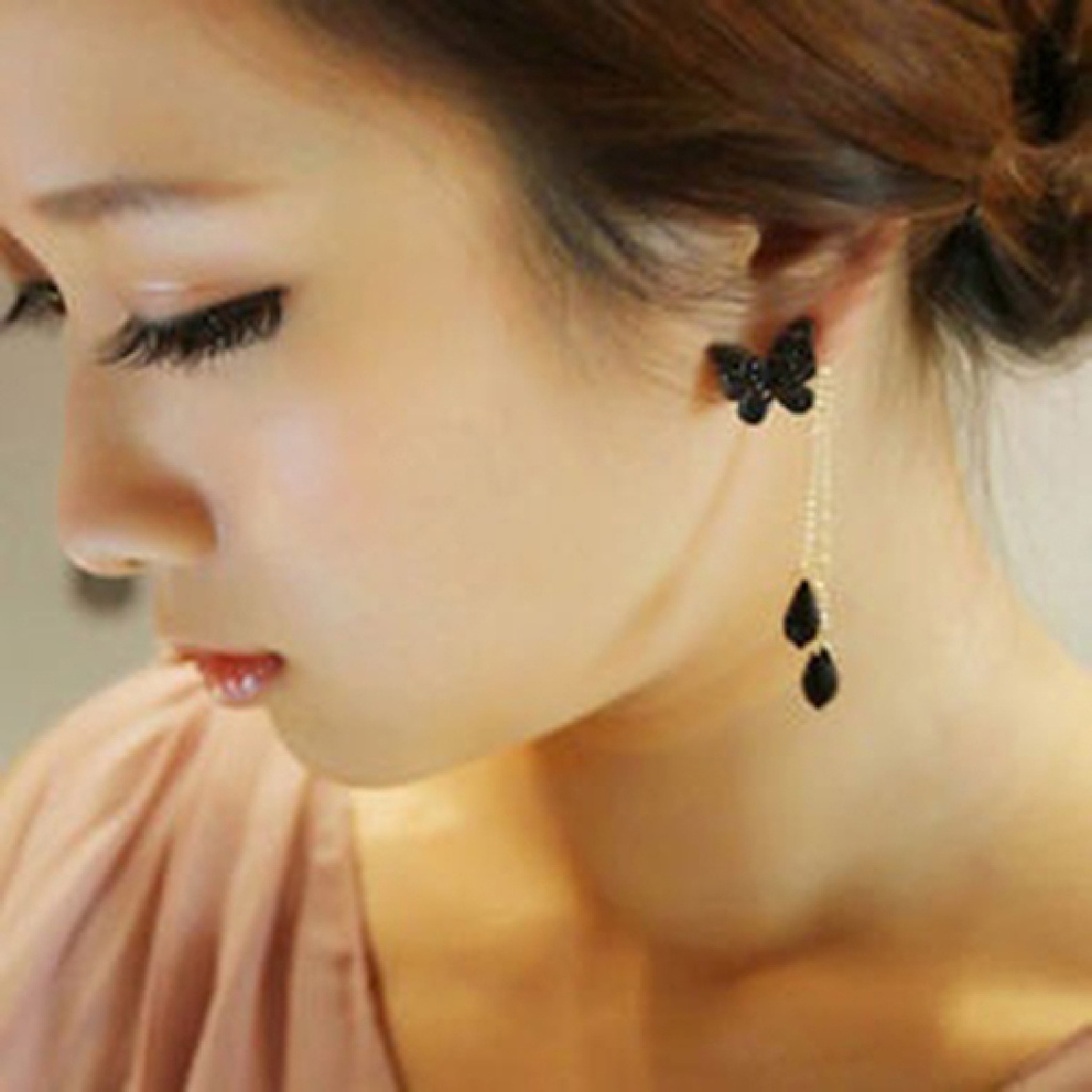 Hoa tai hình bướm đính đá thời trang cho nữ