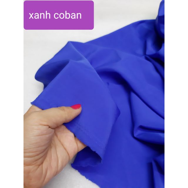 Vải xi lụa co giãn nhẹ các màu trắng, vàng đậm, đen, ghi xám, nâu, xám xanh, xanh coban, tím lục bình và các màu