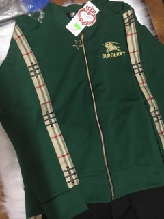 Bộ thể thao Burberry