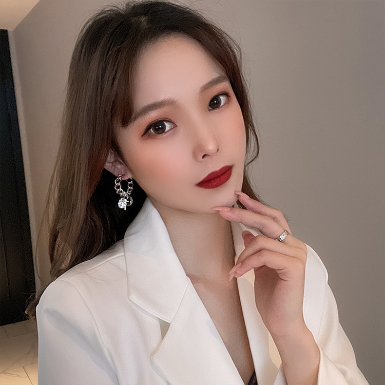 Bông tai khoen tròn kèm charm độc lạ, sành điệu BT216