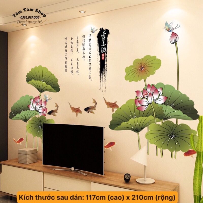 Decal dán tường phòng khách, Tranh dán tường đầm sen xanh và cá.