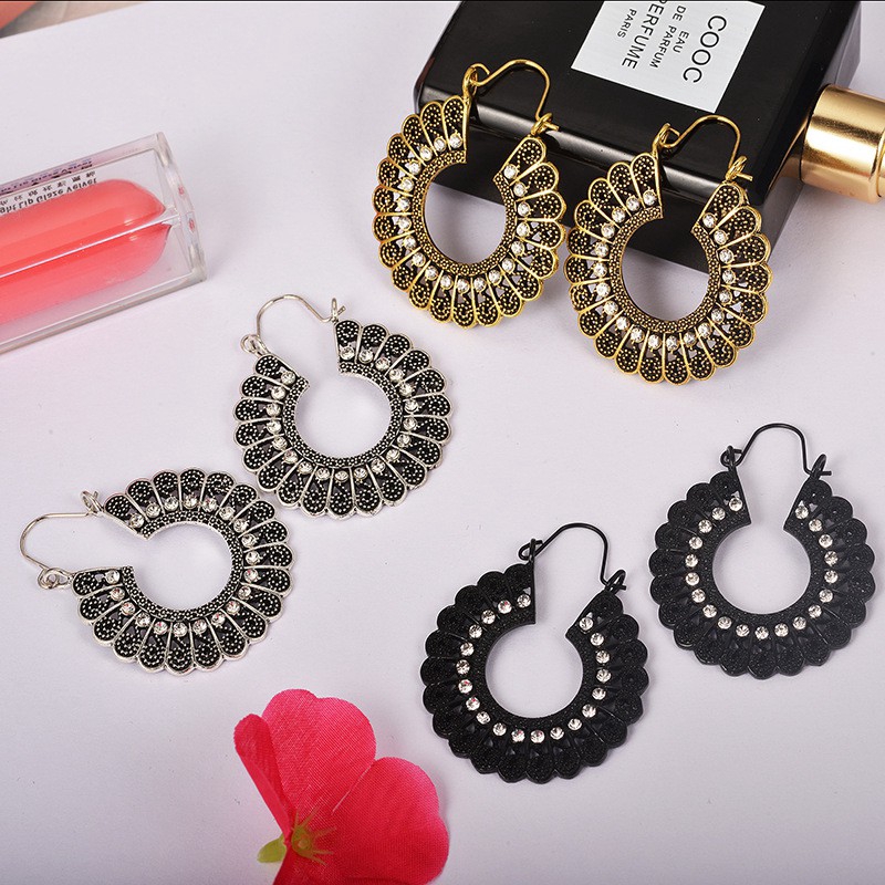 Khuyên tai dáng thả chạm khắc tinh xảo phong cách Bohemia thời trang