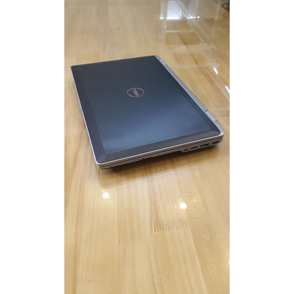 Laptop Cũ Dell Latitude E6530 Core i5, ram 4GB, ổ cứng 250gb, cạc on