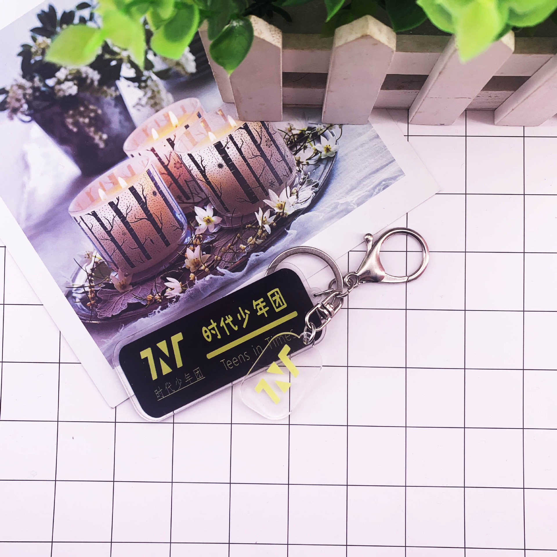 😍Móc khóa khắc chữ Tnt Time Cadet Her Nending Xin Song Heung