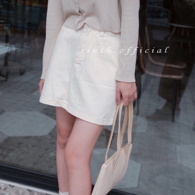 Chân váy Jean trắng kem ngắn form váy chữ A xinh xắn phong cách Hàn Quốc