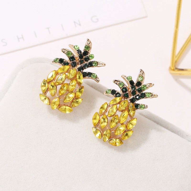 Hoa tai hình trái thơm đính đá lấp lánh