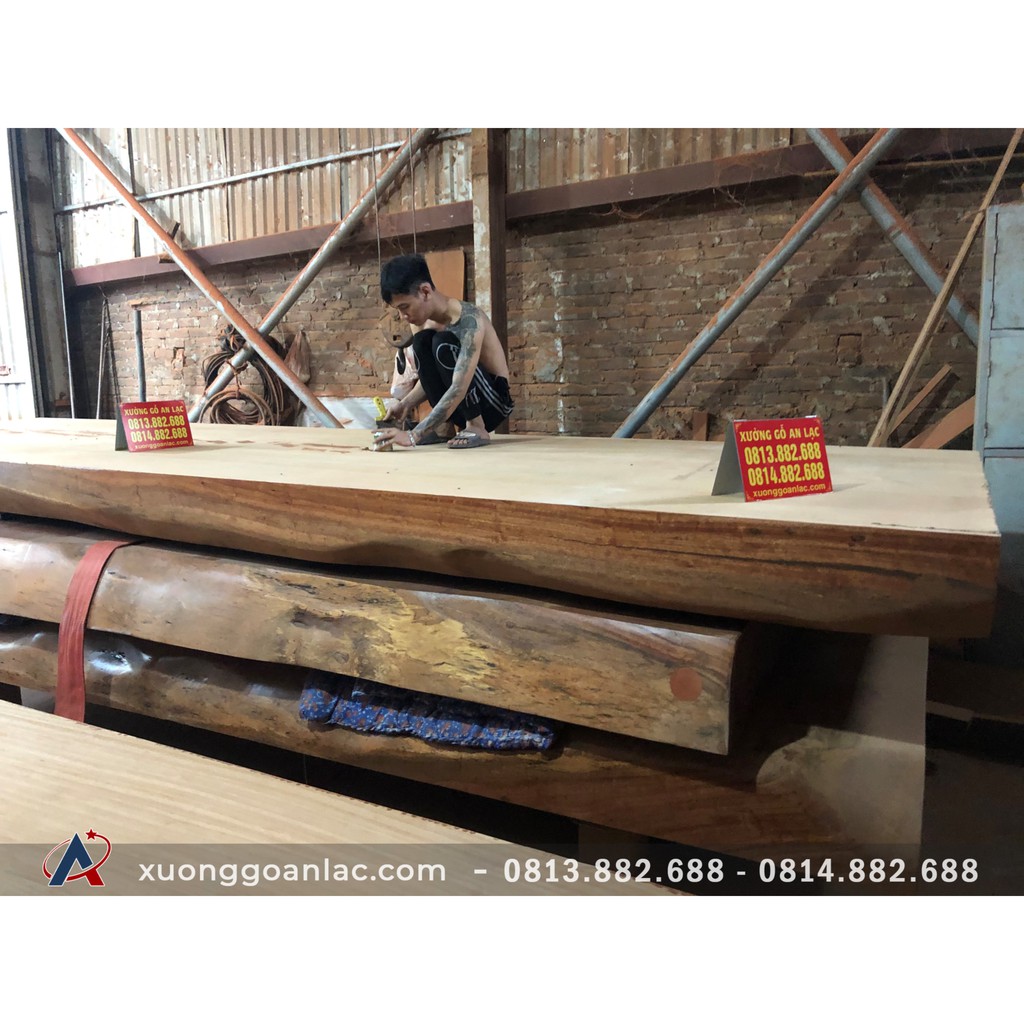 Phản gỗ hương Nam Phi nguyên tấm siêu to 550x168x25cm