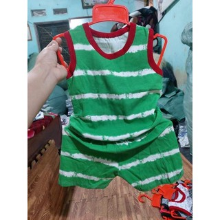 Sét 5 bộ ba lỗ hình cho bé.