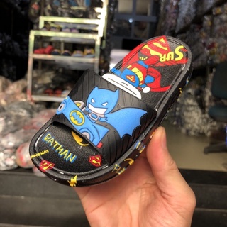 Dép trẻ em bé trai siêu nhân người nhện batman, nhựa cao su pvc không thấm nước k802 giá rẻ