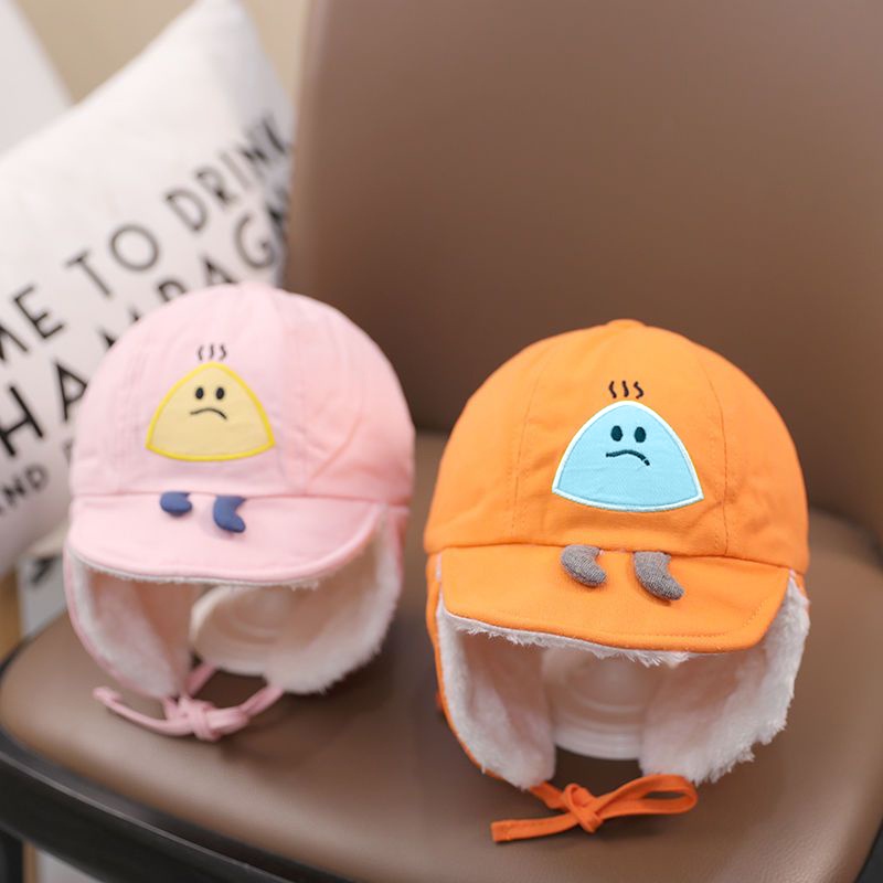 Mũ Len Lông Cừu Dày Dặn Chống Gió Giữ Ấm Tai Họa Tiết Hoạt Hình Dễ Thương Cho Bé Trai Và Gái