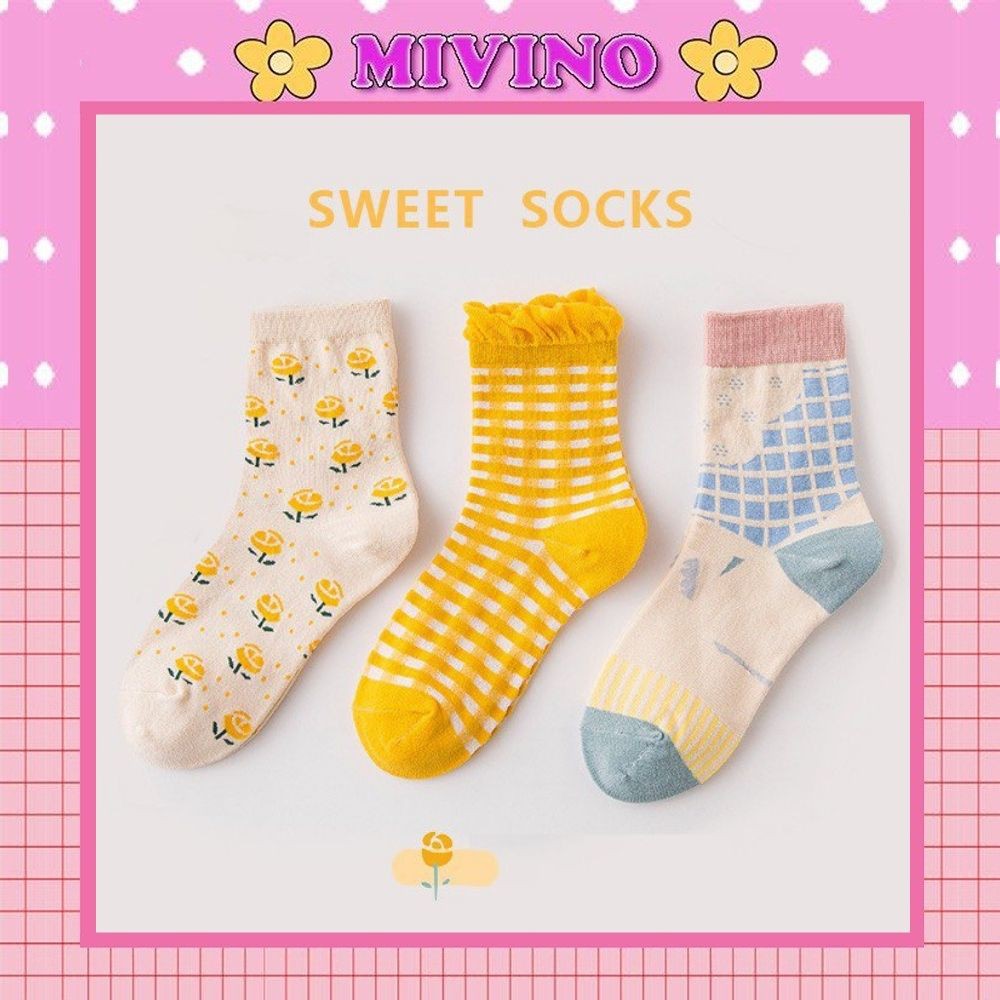 Set 3 đôi tất cổ cao nữ Mivino vớ nữ thêu hoa vàng cổ bèo TN112