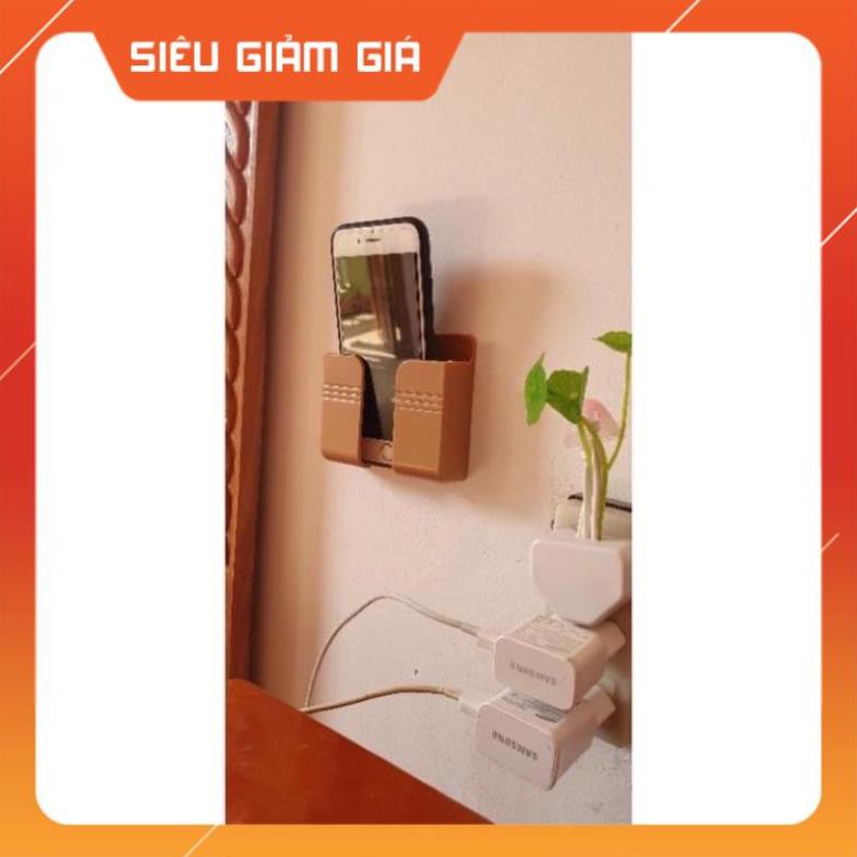 Sale sốc -  Kệ để Remote kèm móc treo xạc điện thoại tiện lợi - (HCM)
