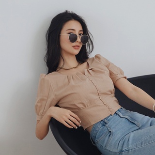 Áo dáng ngắn xếp ly cài nút nữ Air Space Lady 2221821001