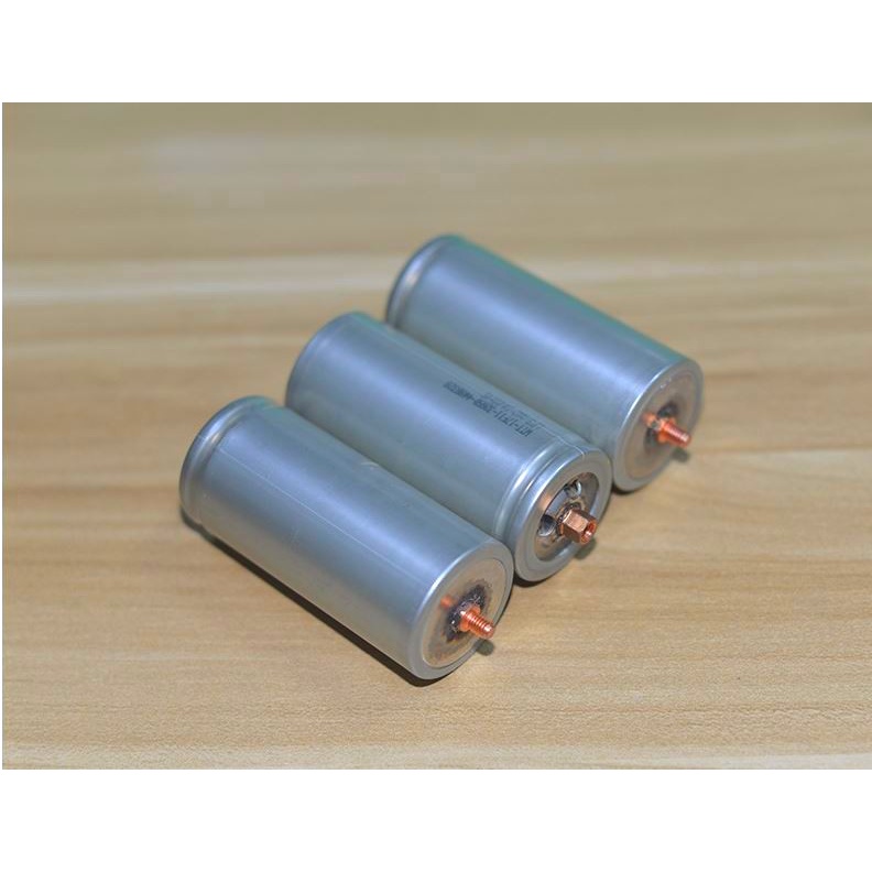 Pin 32650💐6500mAH🌺 pin Lifepo4💥tặng kèm ốc vít