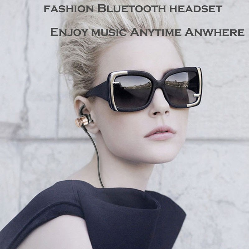 Tai nghe không dây sử dụng kết nối bluetooth | BigBuy360 - bigbuy360.vn