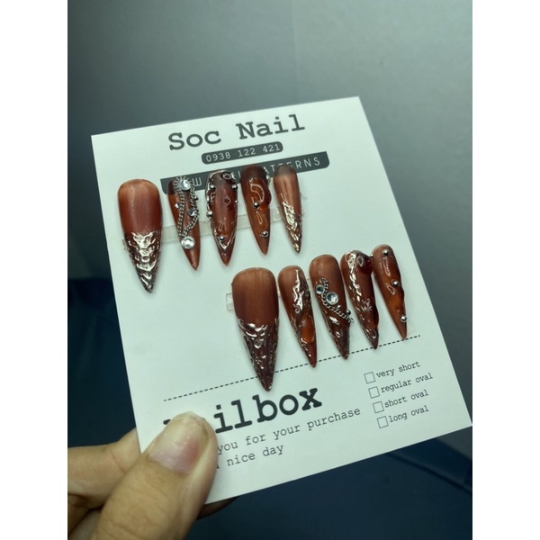 Móng úp  cá tính đẹp độc lạ