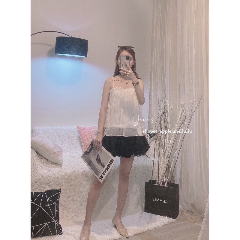 sẵn Jane’s Áo xếp li babydoll tơ óng ánh - chân váy ngắn C051