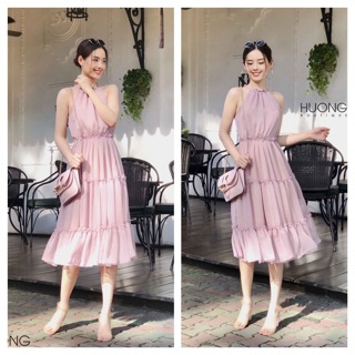 Đầm maxi cổ yếm phối bèo 3 tầng -HBV749