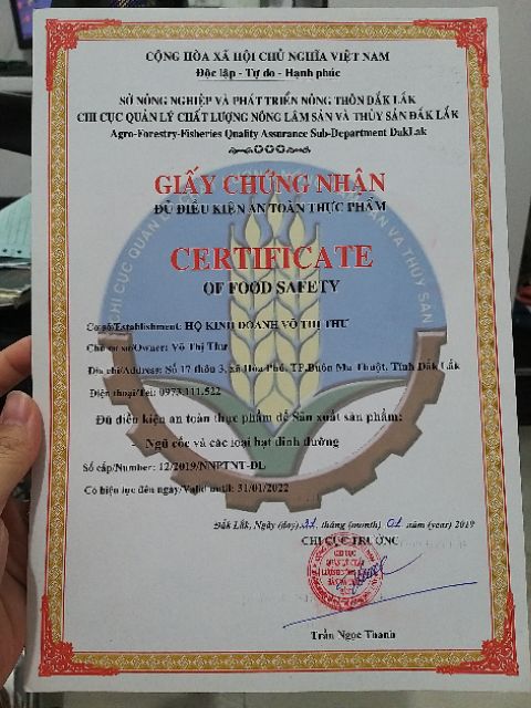 500gram Granola đặc biệt nướng mật ong SHOP MẸ TÔM (NGŨ CỐC ĂN KIÊNG, NGŨ CỐC ĂN LIỀN,HẠNH NHÂN,ÓC CHÓ,HẠT ĐIỀU,K MACCA) | BigBuy360 - bigbuy360.vn