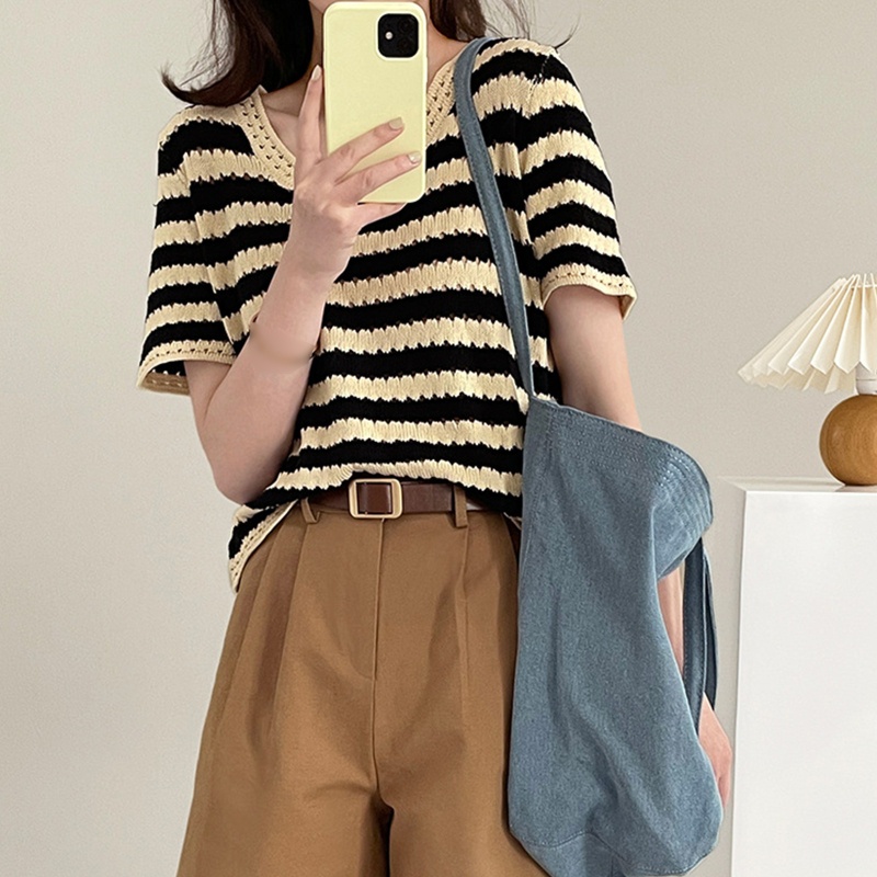 Áo Thun Dệt Kim Ngắn Tay Cổ Tròn Họa Tiết Kẻ Sọc Phong Cách Hàn Quốc Thời Trang Cho Nữ