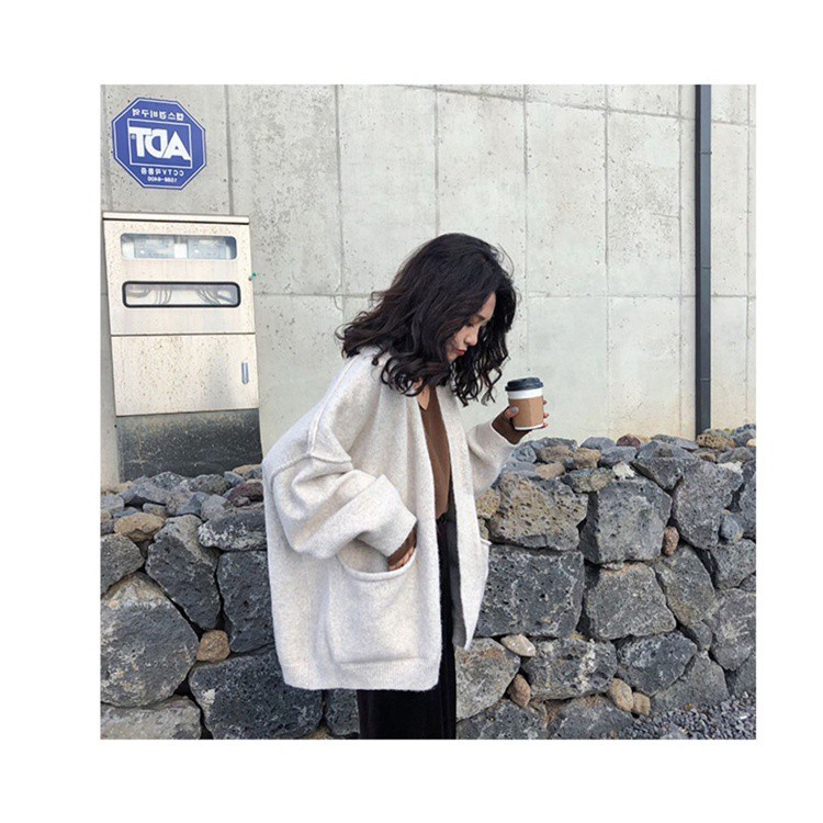 Áo khoác cardigan dệt kim cổ chữ V dày kiểu dáng rộng rãi thời trang thu đông cho nữ
 | BigBuy360 - bigbuy360.vn