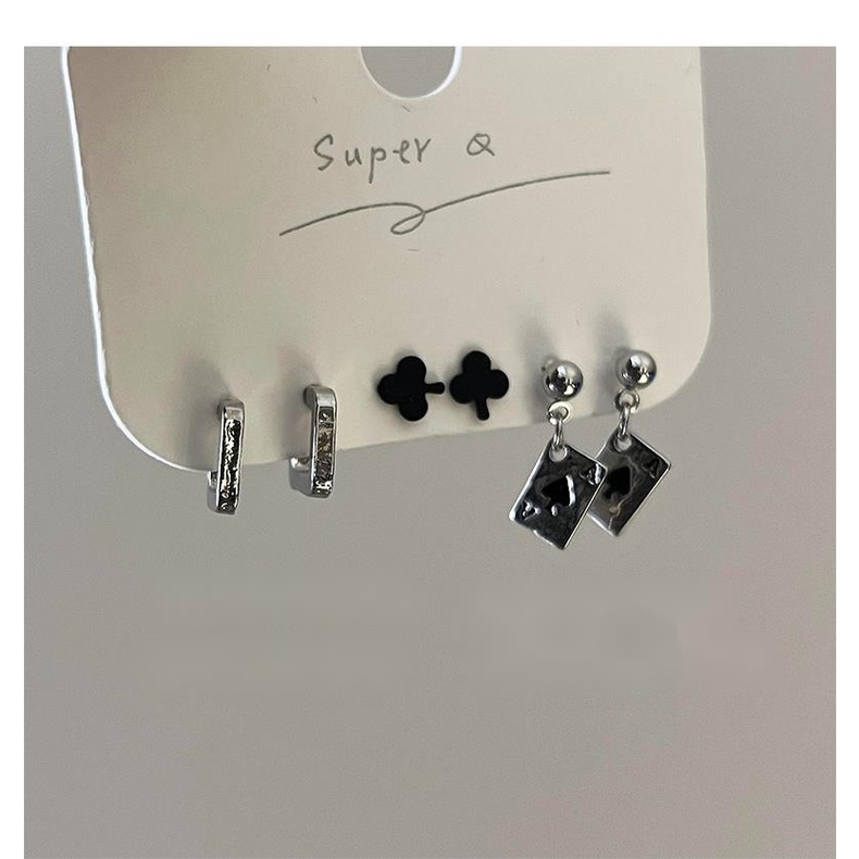 Sáu Bộ Khuyên Tai Hàn Quốc Thiết Kế Mới Ngọt Ngào Cá Tính