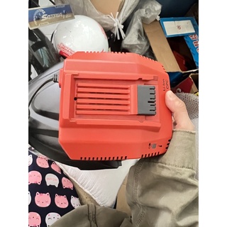 Sạc hilti không bắn zin lên điện 220v sẵn
