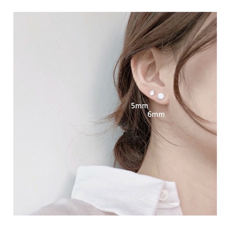 Bông tai kim cương đính nụ đá size mini Yukimishop Yukimishop