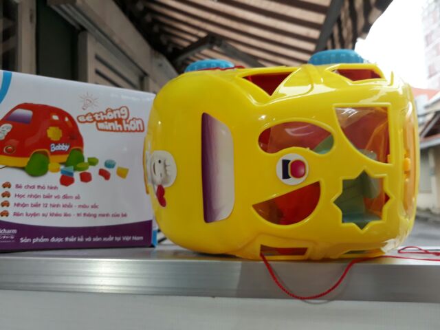 Xe ô tô thả hình cho bé