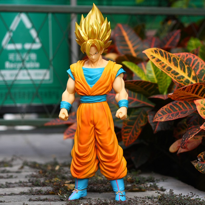 Mô hình Goku siêu saiyan to cao khổng lồ cao khoang 40 cm - dragon ball