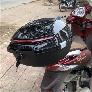 Thùng đựng đồ gắn đuôi xe máy td06 có khóa chống nước- dcxm