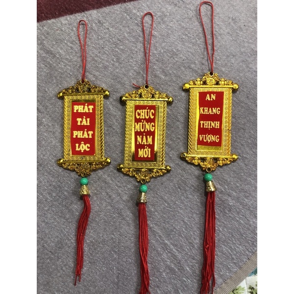 Liễn treo trang trí Tết