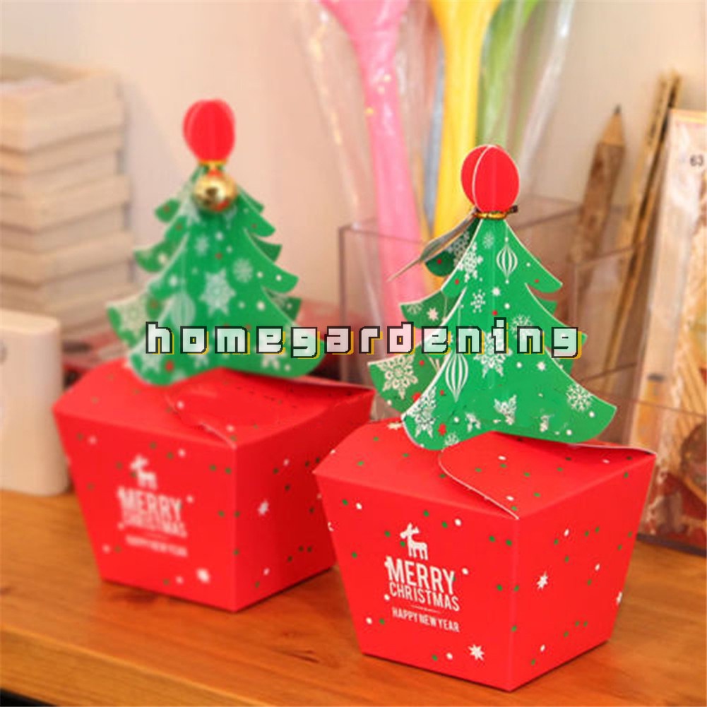 Set 5 hộp giấy đựng bánh kẹo thiết kế hình cây thông phong cách giáng sinh