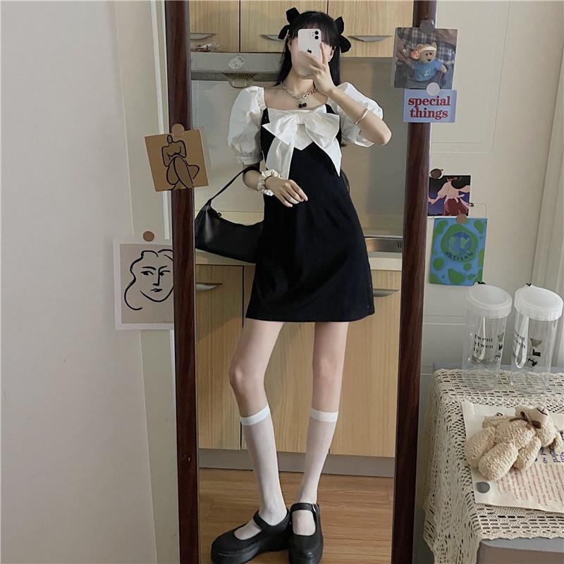 Đầm Tay Phồng Ngắn Cổ Vuông Dáng Rộng Phong Cách Pháp Retro Thời Trang Cho Nữ