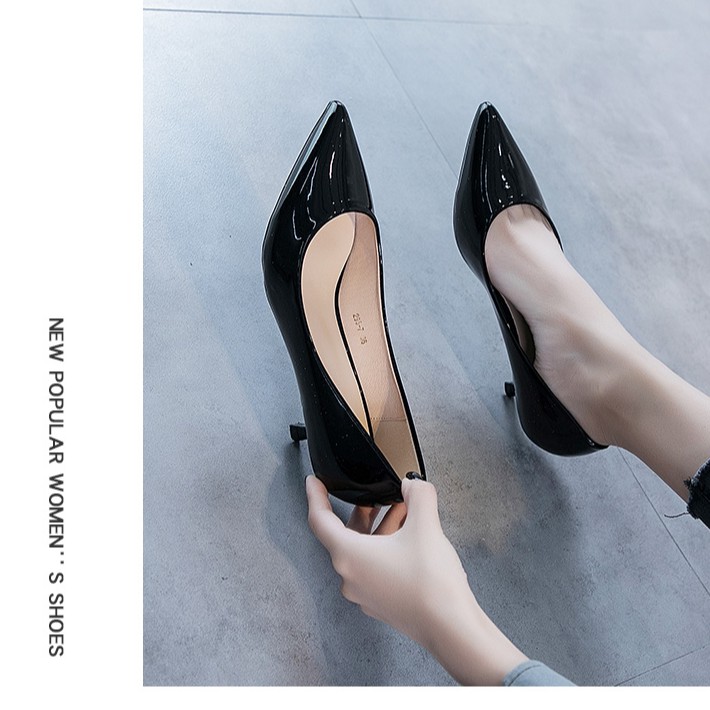 Giày nữ gót da bóng 5 phân gót nhọn cực xinh mã LC_C3 có 2 màu đen và kem