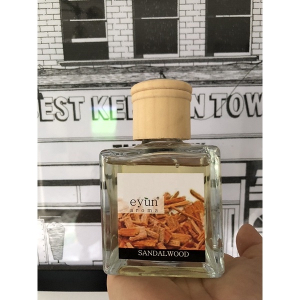 Tinh dầu khuếch tán Eyun Aroma 150ml mùi Sandalwood ( gỗ đàn hương)