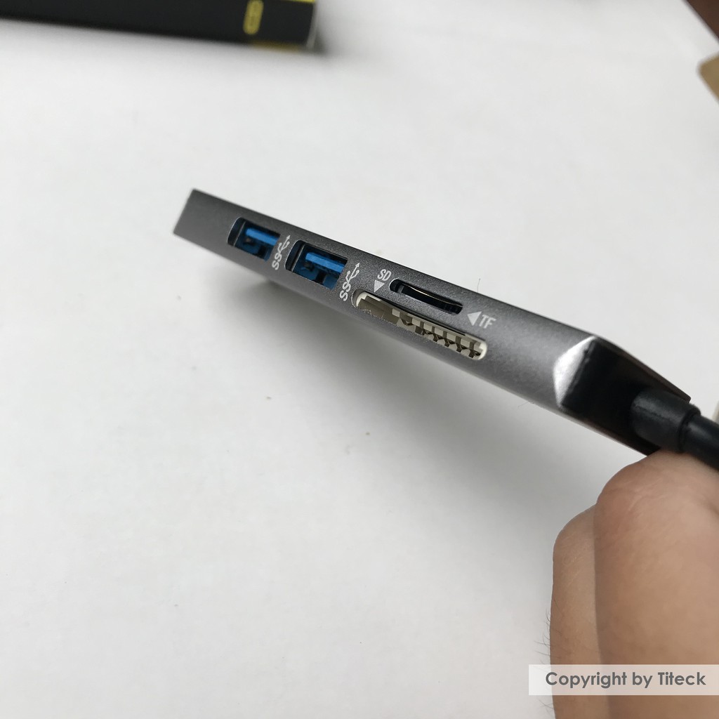 Cáp chuyển đổi USB Type c to HDMI, 2x USB 3.0, thẻ SD/TF 5in1 vỏ nhôm