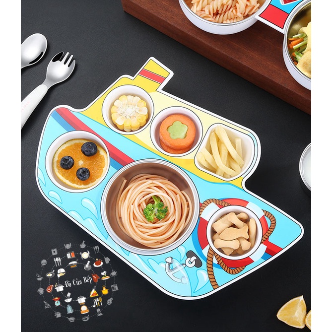 Khay ăn dặm bằng nhựa có nắp 6 ngăn bằng inox 304 cho bé có hình tàu thủy và oto dễ thương kèm theo muỗng nĩa