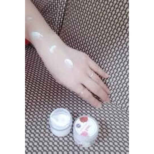 Kem Kích Trắng Da Koné Xuất Xứ Thái Lan Chính Hãng